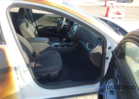 2022 Chevrolet Malibu Fwd Lt из США, поврежденный, VIN 1G1ZD5ST8NF117810